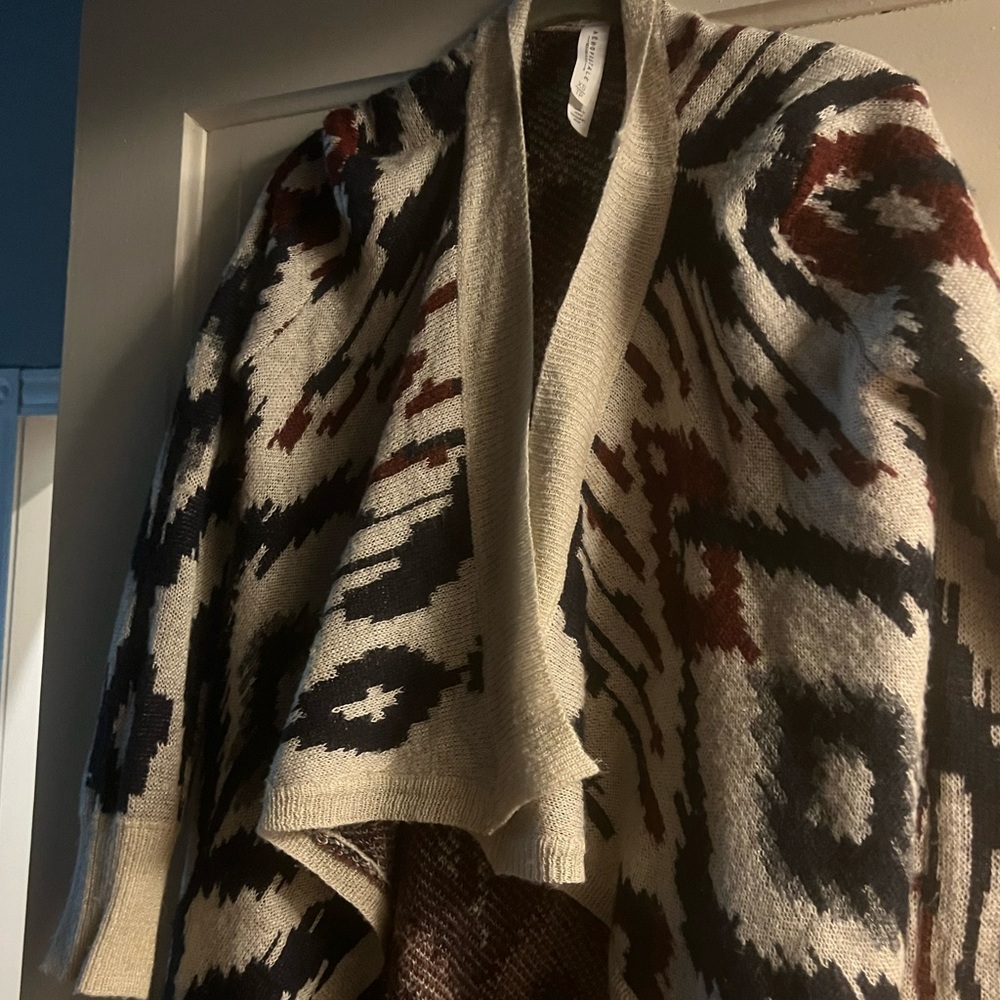 Beautiful, cozy, long cardigan